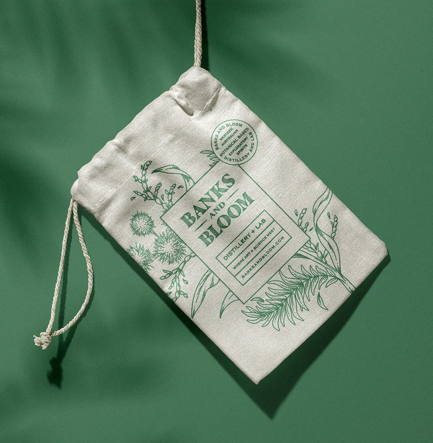 Drawstring bag by Andrea Muller for Banks and Bloom beverage packaging design