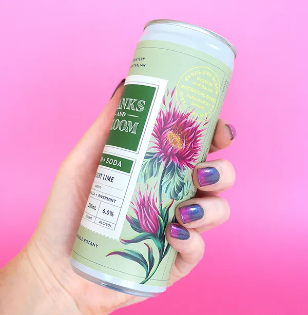 Floral illustrated Gin RTD can for Banks and Bloom by Andrea Muller